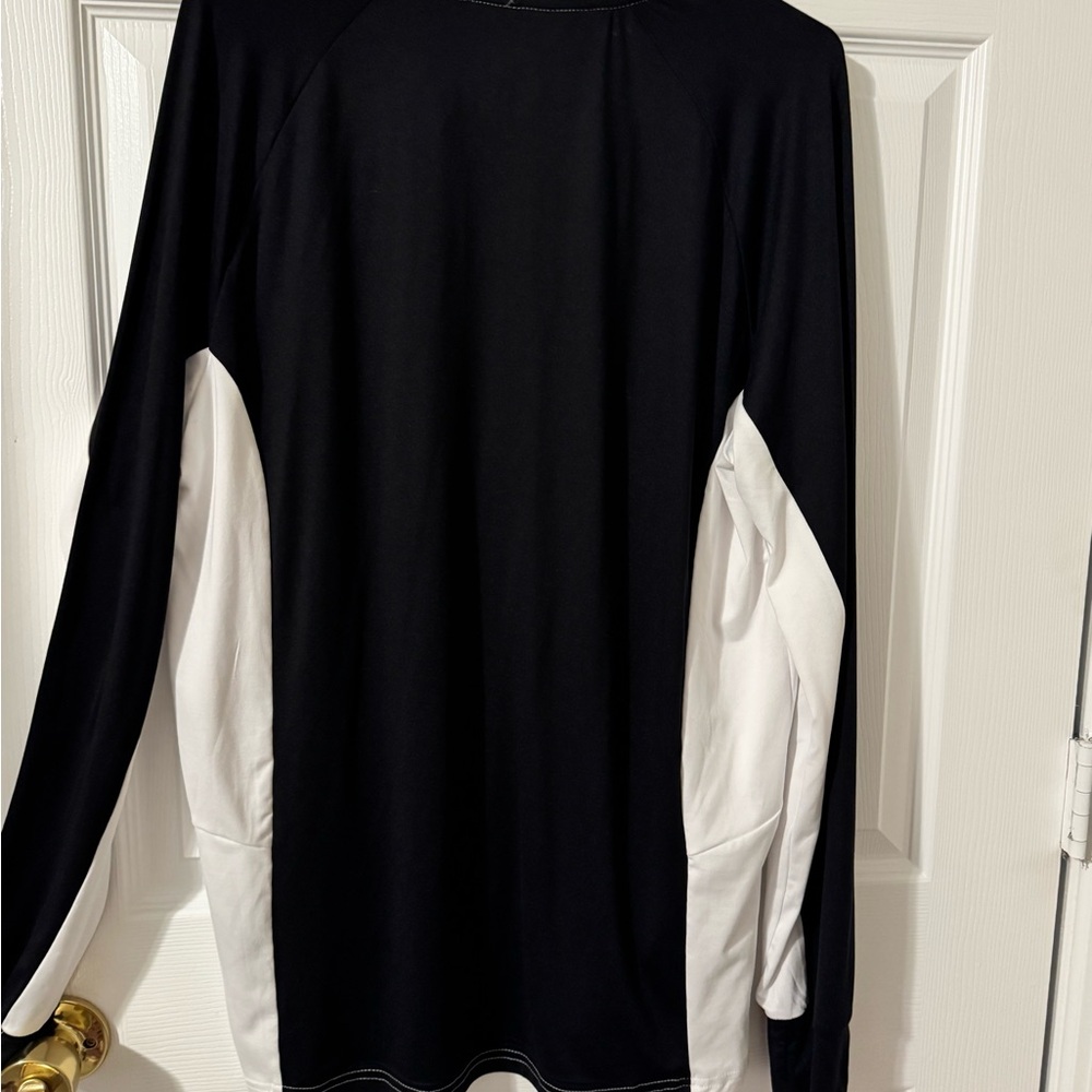 DKNY Sport Red and White long sleeve shirt! - Picture 6 of 9